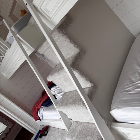 Floors-By-Sterling-Hight-Stairway-Carpet-Gallery-6