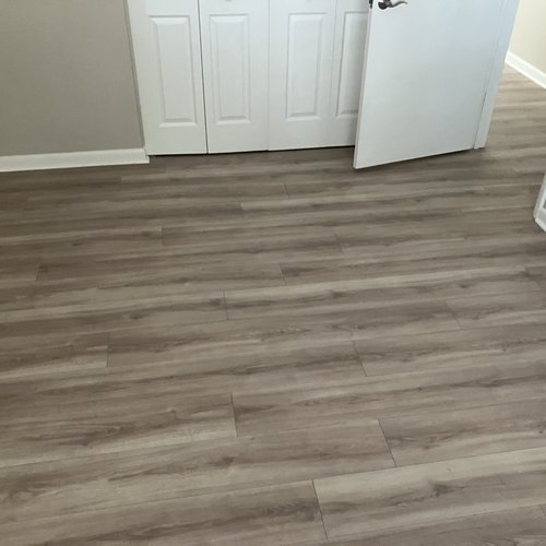 Engineered floors-laminate- Wood tech- Mauldon Oak