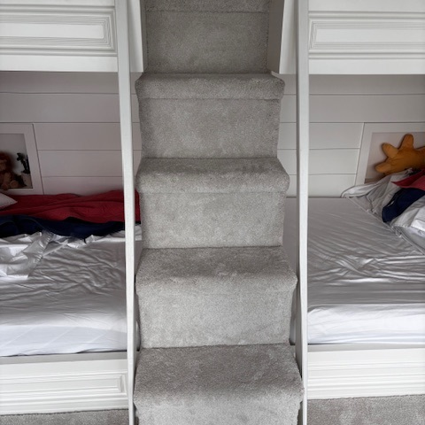 Floors-By-Sterling-Hight-Stairway-Carpet-Gallery-7