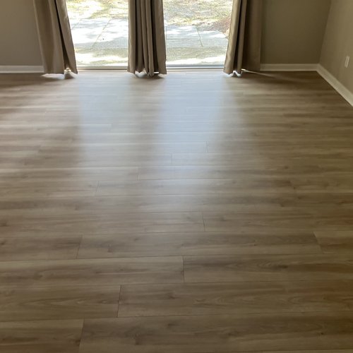 Engineered floors-laminate- Wood tech- Mauldon Oak